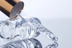 Azelaic Acid: Bahan Aktif Serbaguna untuk Kulit Berjerawat dan Sensitif